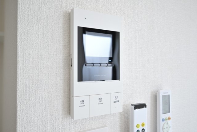 ピオーネ新小岩3階 モニター付オートロック