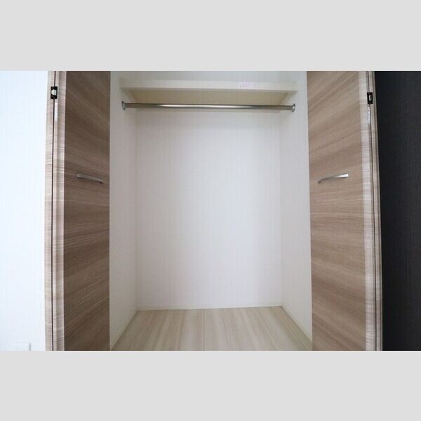 アヴァンス西亀有 クローゼット