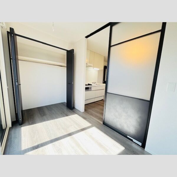 ブリーズコースト夕陽ヶ丘303号室 洋室