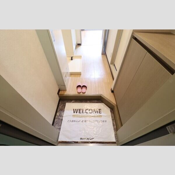 コンフォール小泉104号室 玄関