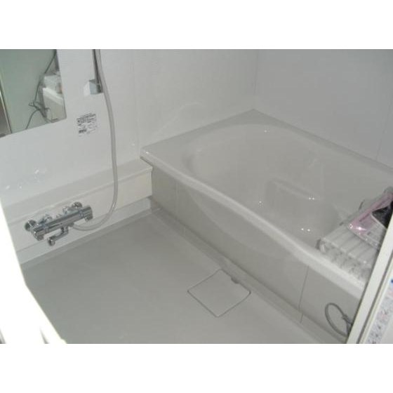 我楽Ｂ棟1階 同建物別部屋の参考画像