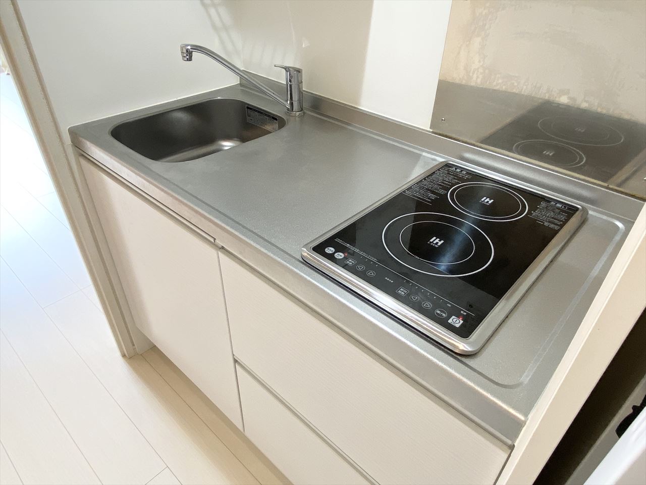 クレイノアクア201号室 配置が反転の部屋があります。