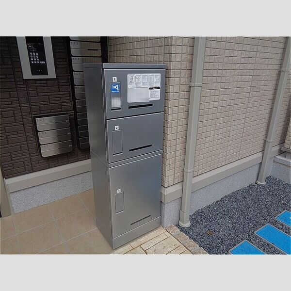 ブリスガーデン 宅配BOX