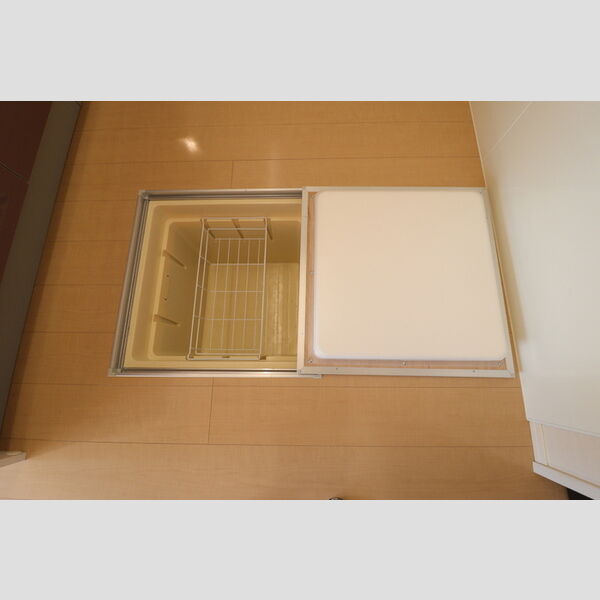 アネモス　A 床下収納