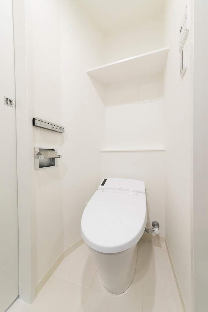 プラウドフラット浅草雷門1202号室 トイレ