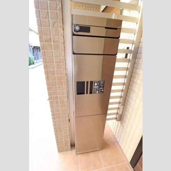 エクセリア上石原207号室 エントランス