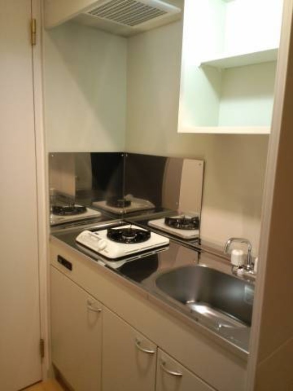 バージュアル横濱鶴見Ⅱ8階 キッチン