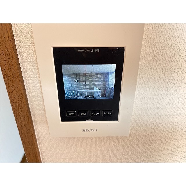 アンプルールフェールロマン 内観
