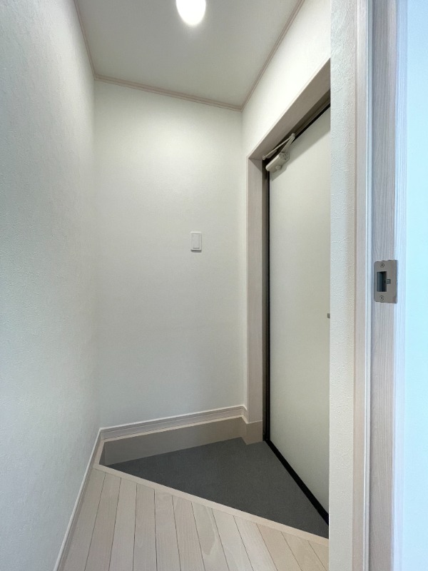 フォルトゥーナ梅島3階 玄関