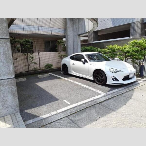 アーバンライフ 駐車場(要空き確認)