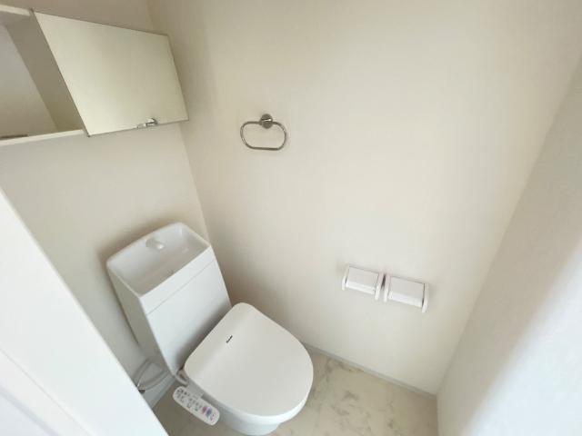 リッシュ203号室 トイレ