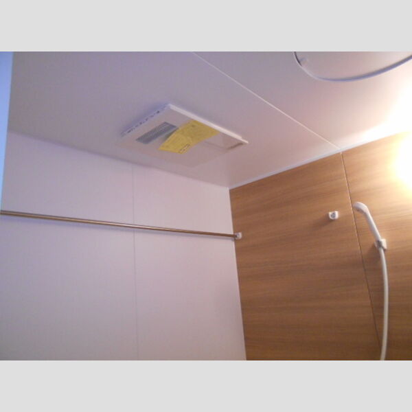 パティーナ106号室 浴室乾燥機