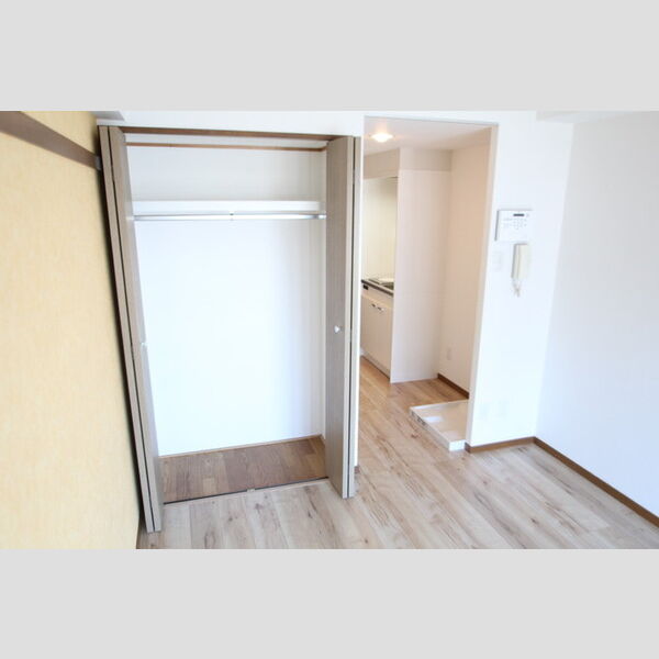 ブルービラ吉原403号室 同建物別部屋の参考画像