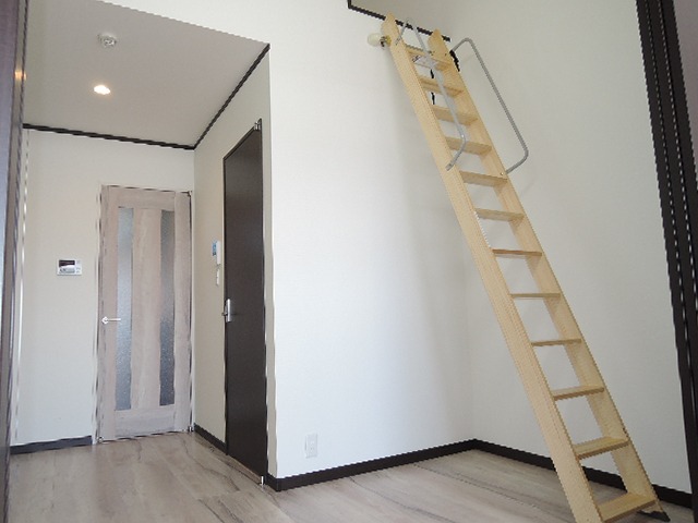 メイ・クレール2階 部屋その他