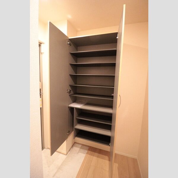 ガーデニア 玄関・シューズボックス