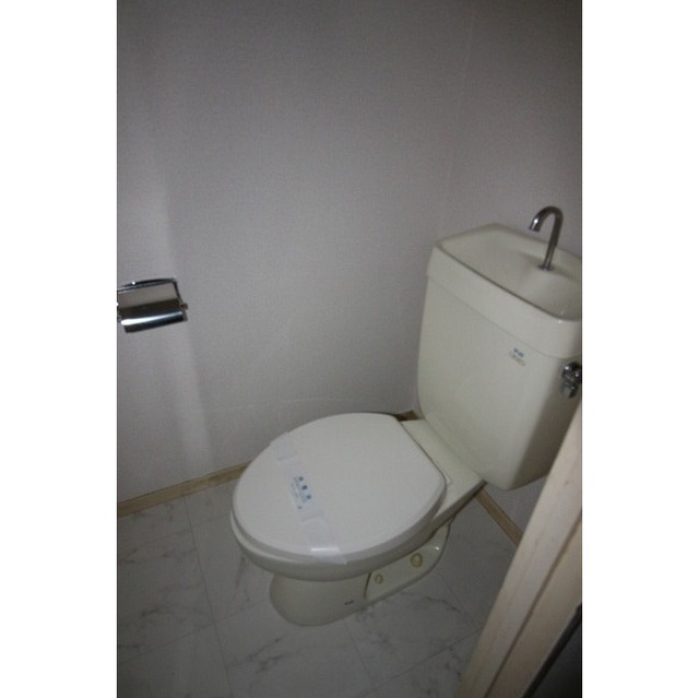 サンワパレス302号室 内観