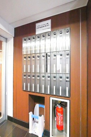 ＡＸＡＳ－ＡＺＥＳＴ王子 外観