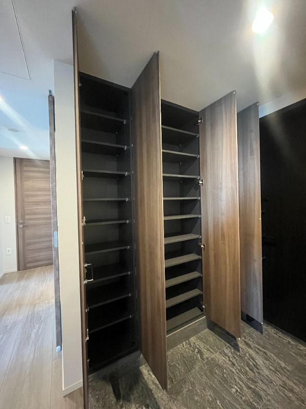 プラウドタワー目黒MARC26階 玄関