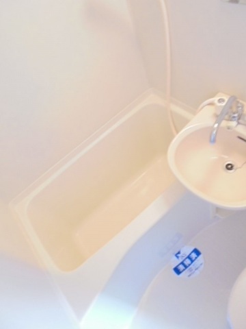 スカイコート新宿第3 ※同タイプ参考写真