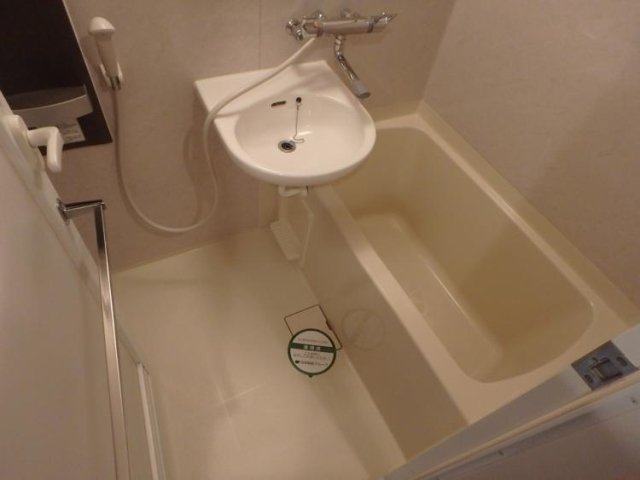 パレステュディオ新宿御苑前 お風呂