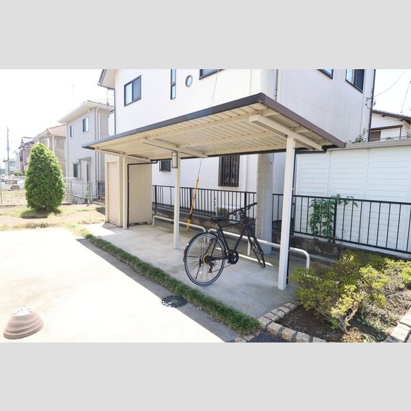 ウィル南町　B201号室 駐輪場