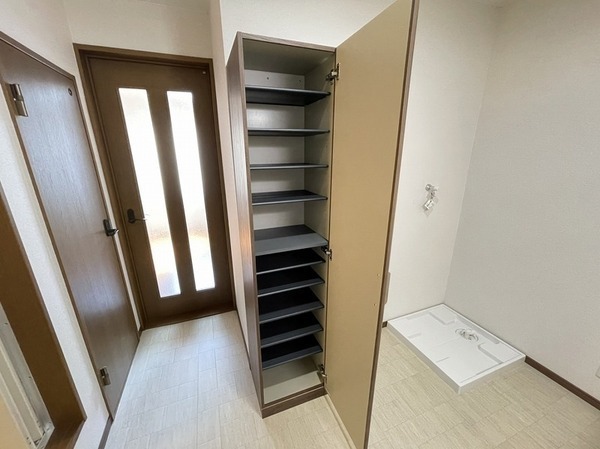 リブレリー春江Ａ2階 同建物別部屋の参考画像