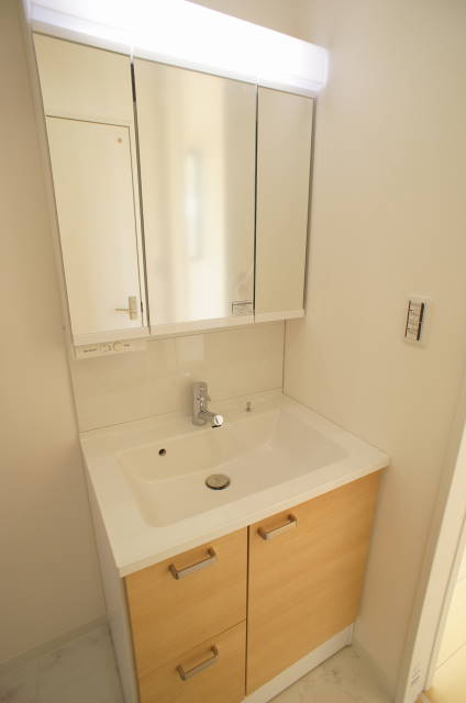 南生実町貸戸建２号棟 洗面