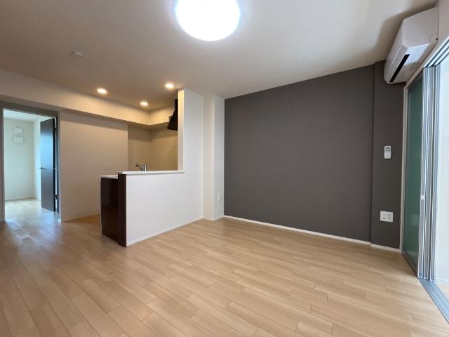 メゾン　ヴェルト リビング