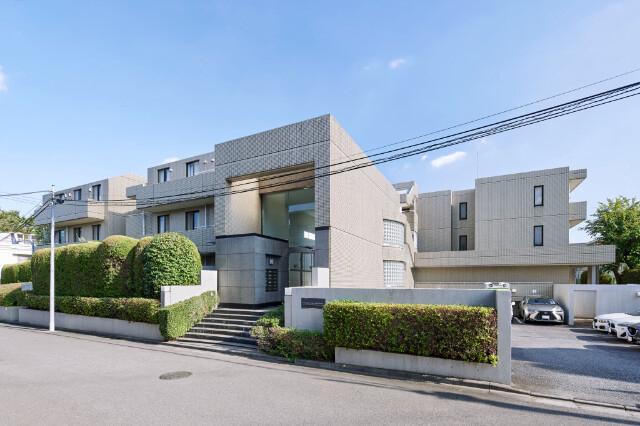 世田谷野毛レジデンス3階 外観