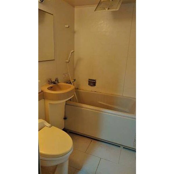 メゾン・ド・ヴィレ市ヶ谷 お風呂