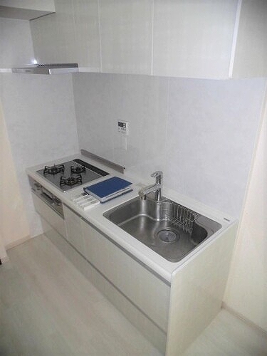 ファミール明大前3階 キッチン　※前回募集時2022年9月撮影