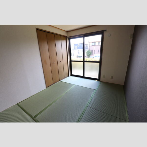 プレミール101号室 和室