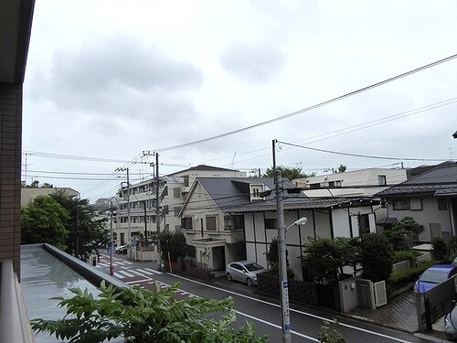 ライオンズマンション馬込マークヒルズ2階 バルコニーからの眺望　※2014年7月撮影
