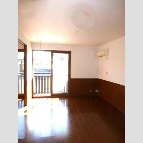 オーククレスト　Ⅰ/Ⅱ/Ⅲ/Ⅳ/Ⅴ/ⅥⅥ101号室 リビング