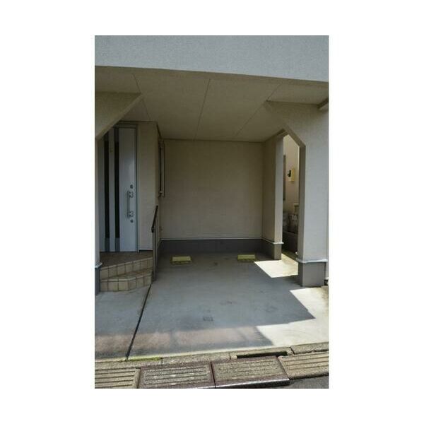 練馬区旭丘2丁目貸家 エントランス