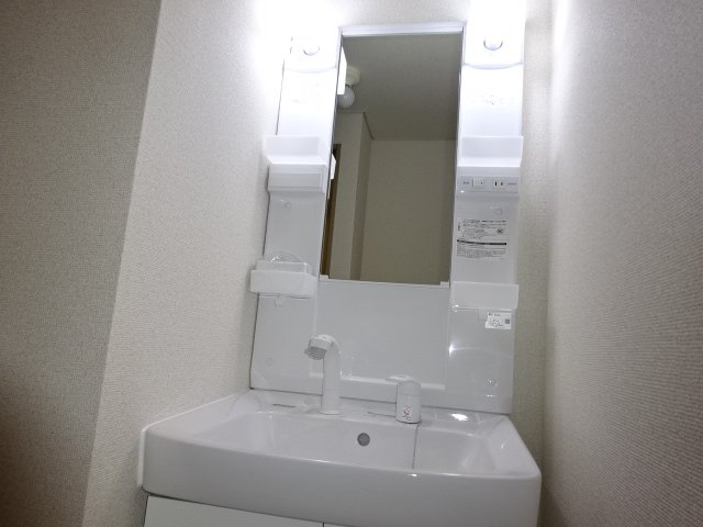 ピュア海老名 洗髪洗面化粧台