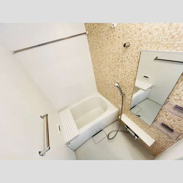 ブリーズコースト夕陽ヶ丘101号室 バス