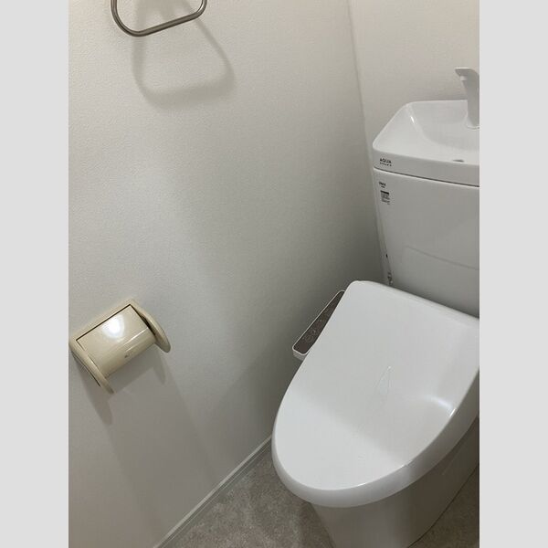 サンクレストせど103号室 トイレ
