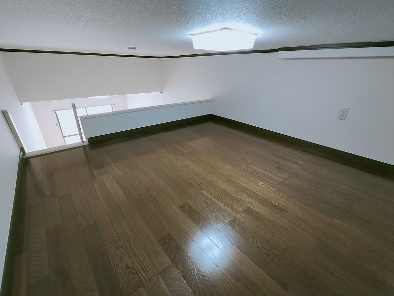 サン・クレスト2階 部屋その他