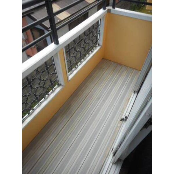 ヴィラ板戸A棟 バルコニー