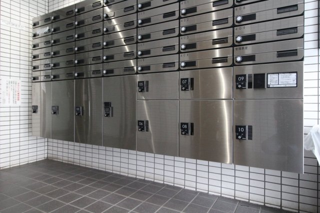 スカイコート新宿落合第４1階 宅配BOX