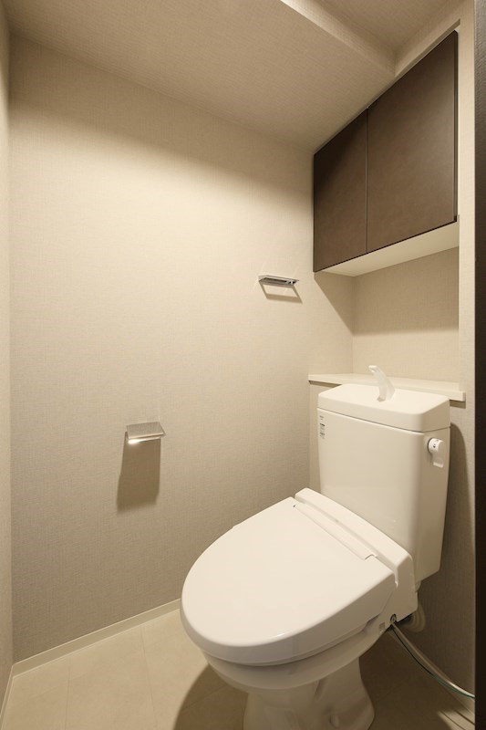 ドゥーエ二子新地4階 トイレ