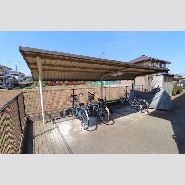 リビングタウン大宮西　A102号室 駐輪場