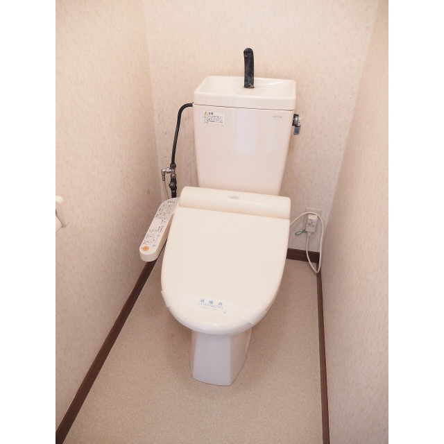 プレジール I 内観