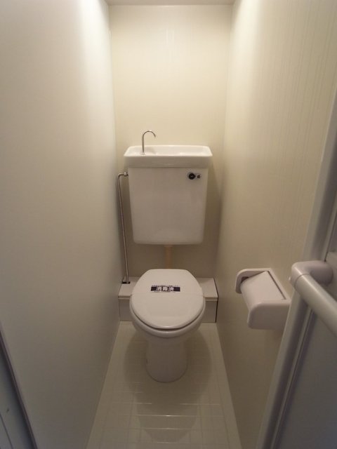 Ｊパークウェル中村橋4階 同建物別部屋の参考画像