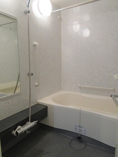 ライオンズヒルズ田端不動坂 浴室　※前回募集時2020年8月の写真