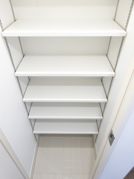 ザ・レジデンス・オブ・トーキョーＴ１２ 収納