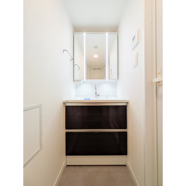 オーパスホームズ三田 内観