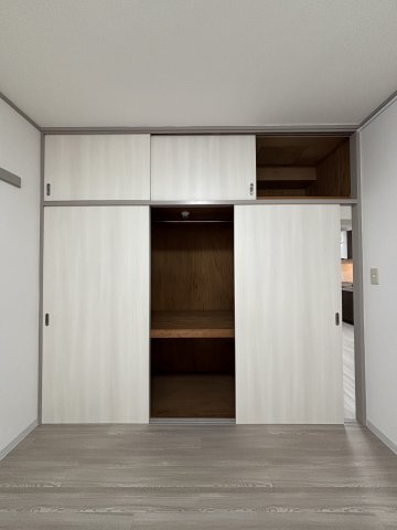 サン・ビーチ美松 収納