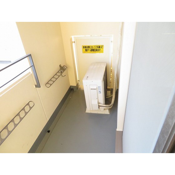 トリニティコート0303号室 バルコニー